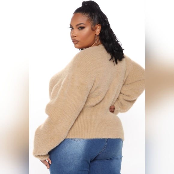 Super soft and cozy sweater - Picture 6 of 9